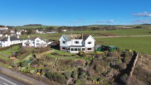 Photo 9- click for photo gallery